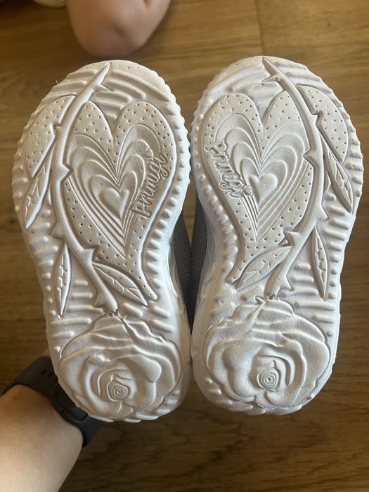 Кросівки що світяться 26 Primigi