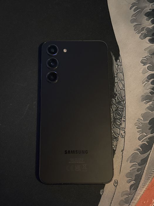 Samsung S23+ 256GB (Ecrã c/ Risca & Pixels Mortos)