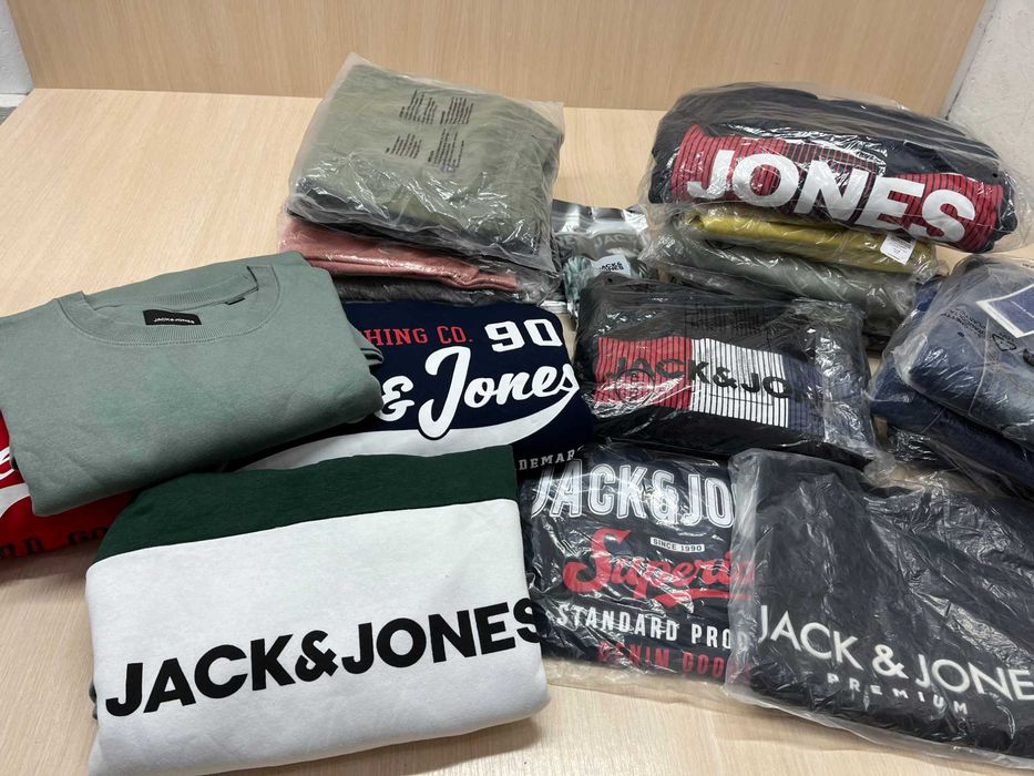 Чоловічий стоковий одяг оптом | Європейські бренди від B-TEX