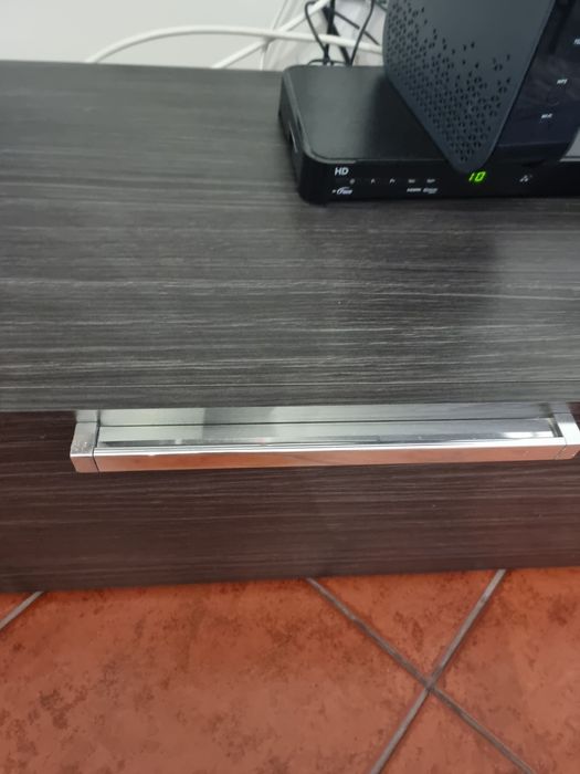 Móvel de chão para a sala