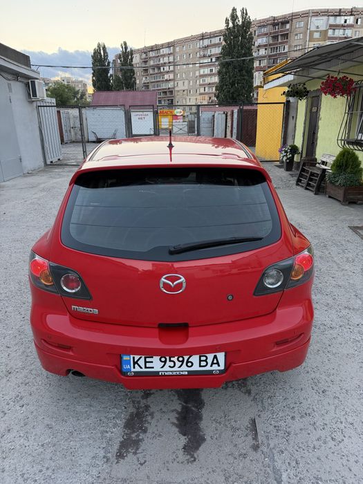 Mazda 3 автомат 1.6