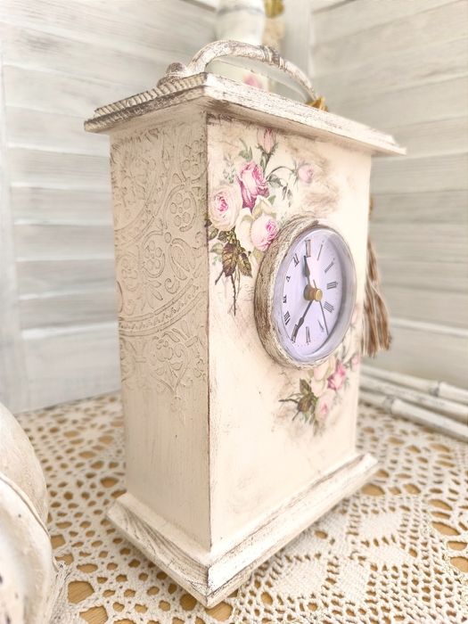 Zegar kominkowy róże