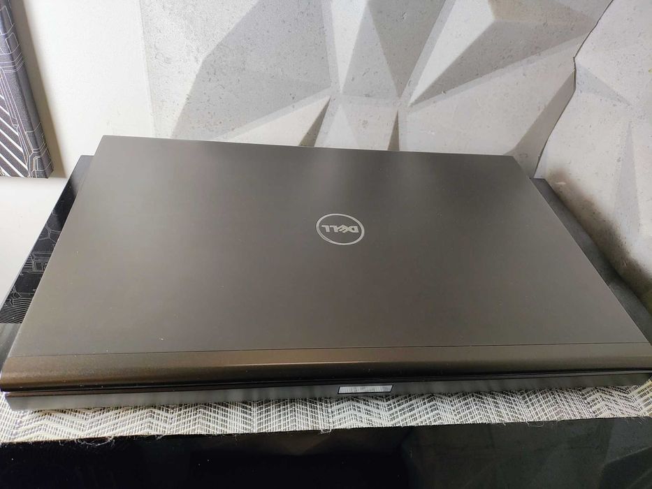 Dell Precision M6800 17-i7 2.80GHz/32GB/512/SSD/NVIDIA/4GB/K4100M/DDR5