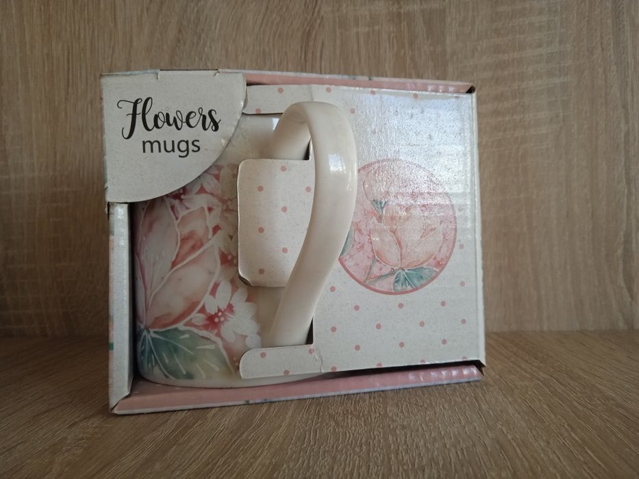 Новая керамическая чашка