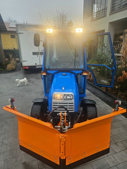 Ciągnik Traktorek ISEKI TF330 4x4 + pług