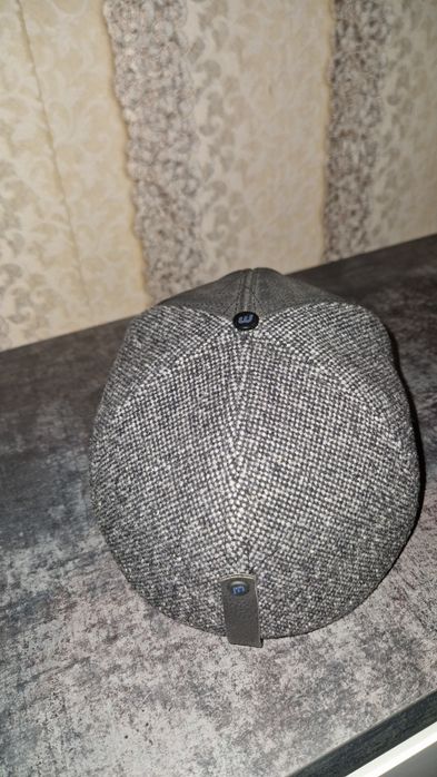 Чоловіча утеплена бейсболка на флісі з вушками