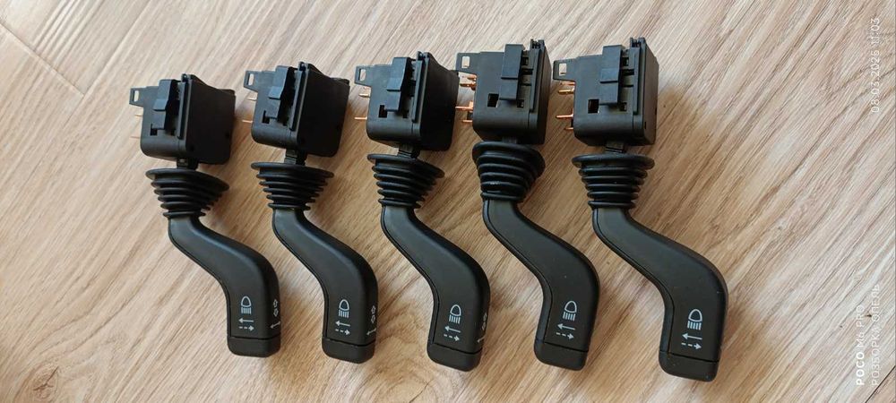 Перемикач поворотів Opel -> Omega B. Astra F. Vecatra A.B. Corsa.Combo