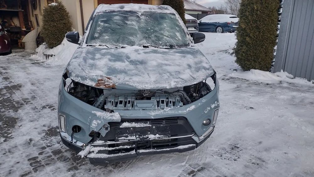 Suzuki Vitara Bogata wersja Skóra/4x4/2x koła lato+ zima