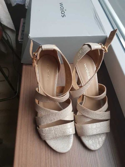 Eleganckie sandały