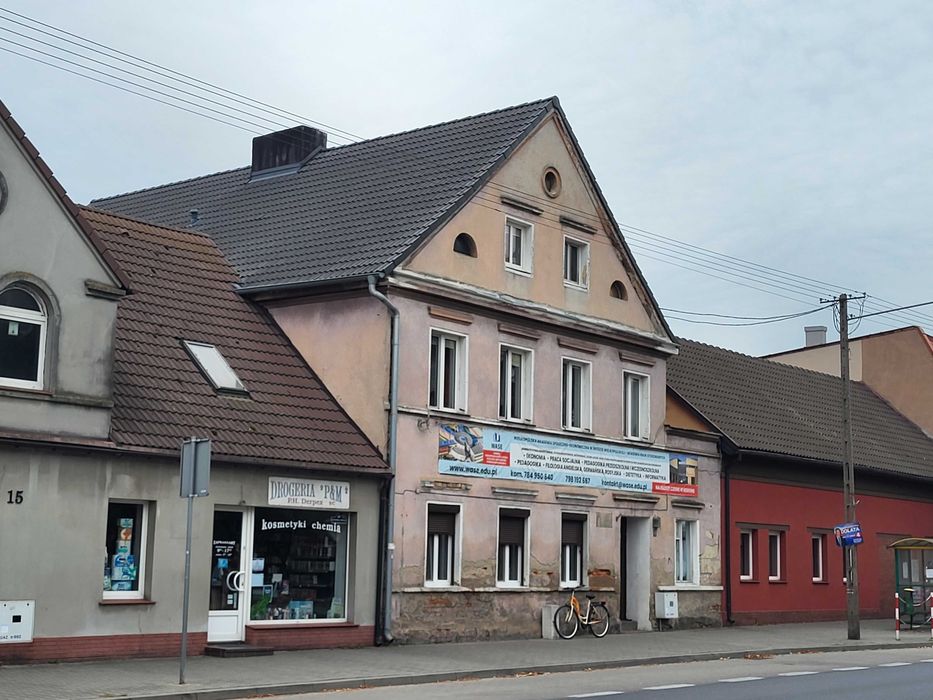 Kamienica z dużą działką - centrum Zaniemyśla