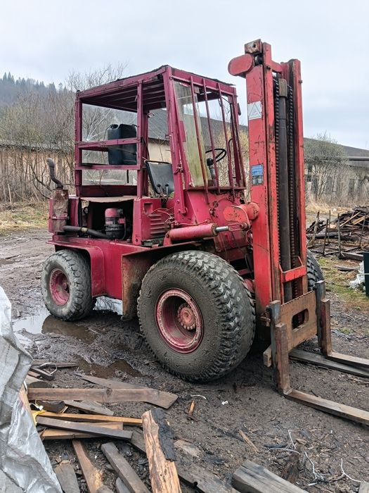 навантажувач вилковий O&K.на ходу.