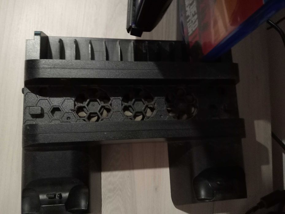 Base carregamento com ventoinha para PlayStation 4