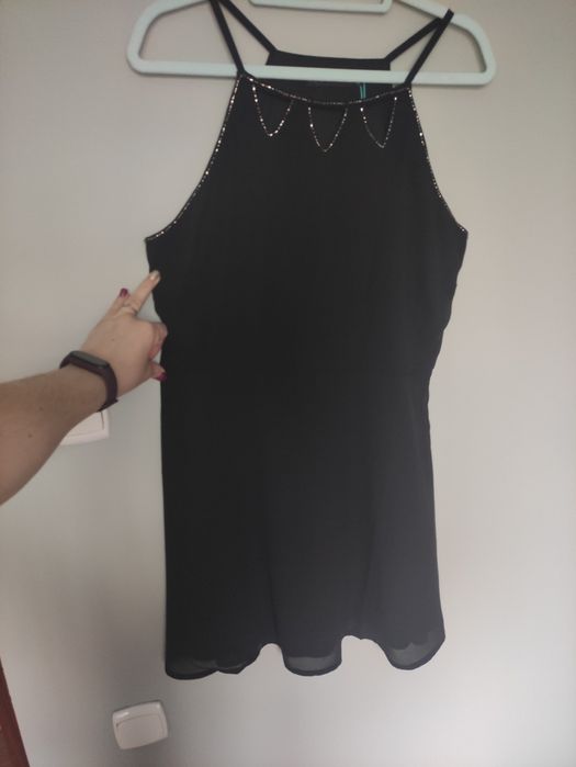 Czarna nowa szyfonowa sukienka lekka 40/42
