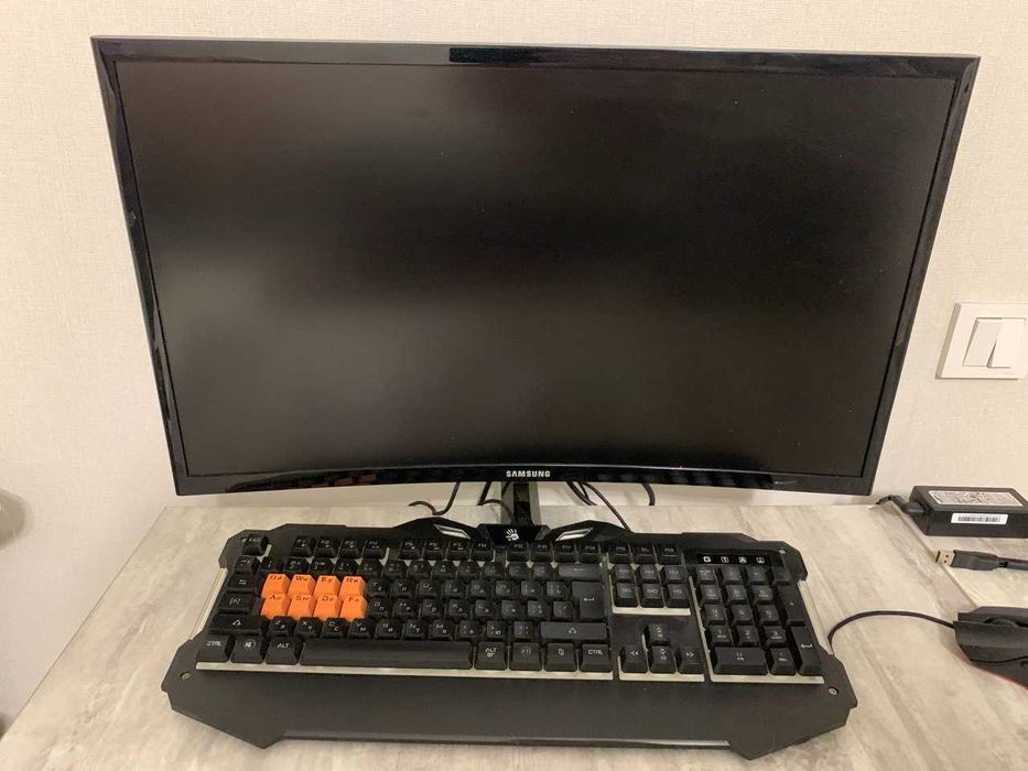 Ігровий ПК + Монітор