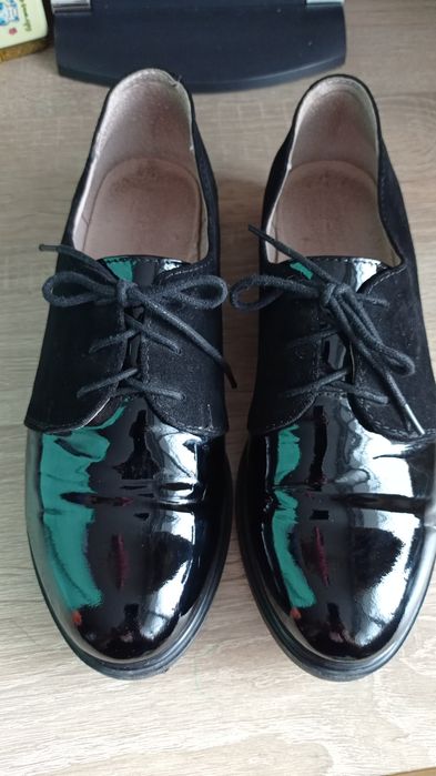 Жіночі туфлі шкіряні, 37 розмір