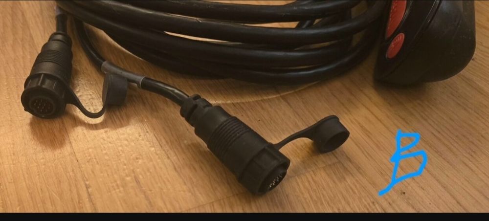 Lowrance StructureScan 3D