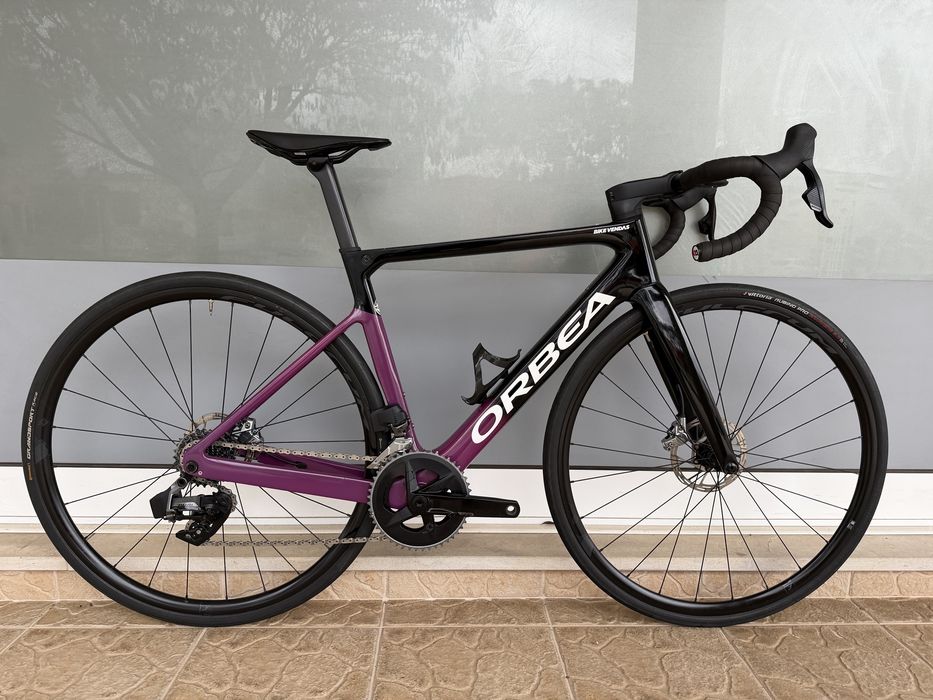 Bicicleta de estrada Disco - Mudancas electricas