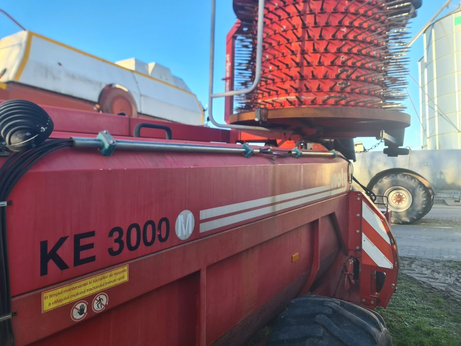 Kombajn do pestki dyni Moty 3000Ke