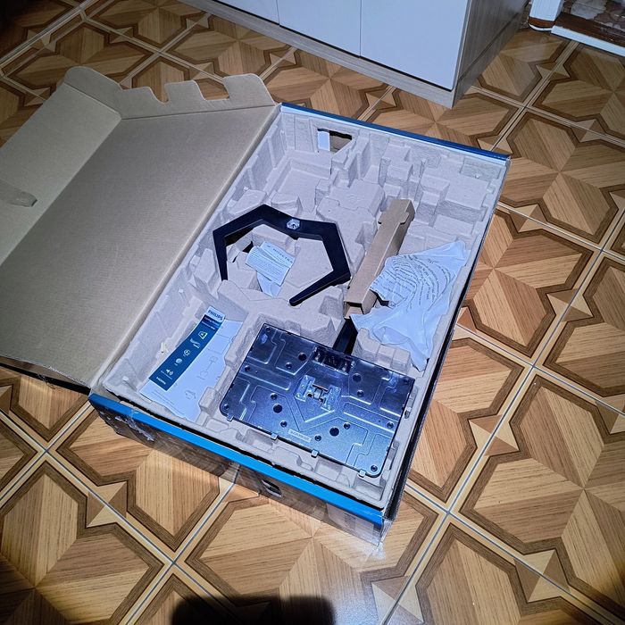 Монітор Philips Momentum 3000 27 QHD