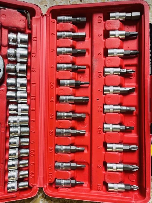 Набор головок біт с трещоткой набор ключів 48 предметів