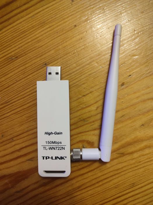 Komputer Gamingowy + bezprzewodowa karta sieciowa.