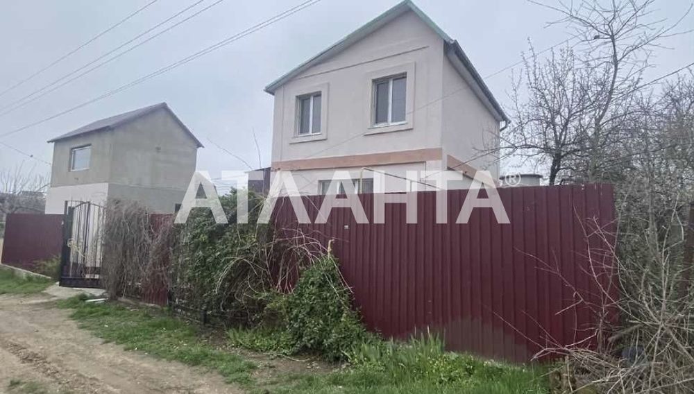 Дом в Кошарах с ремонтом и документами