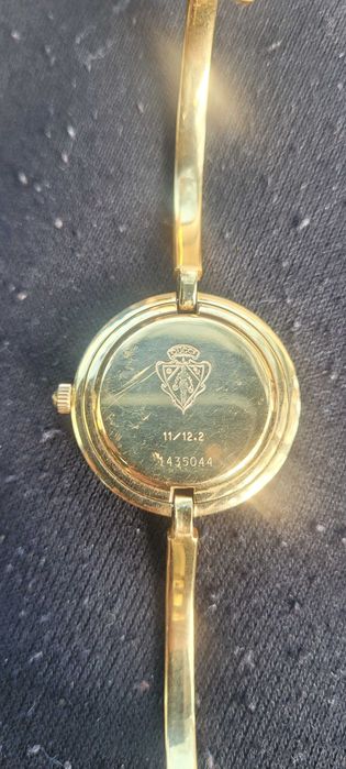 Relógio Gucci para venda.