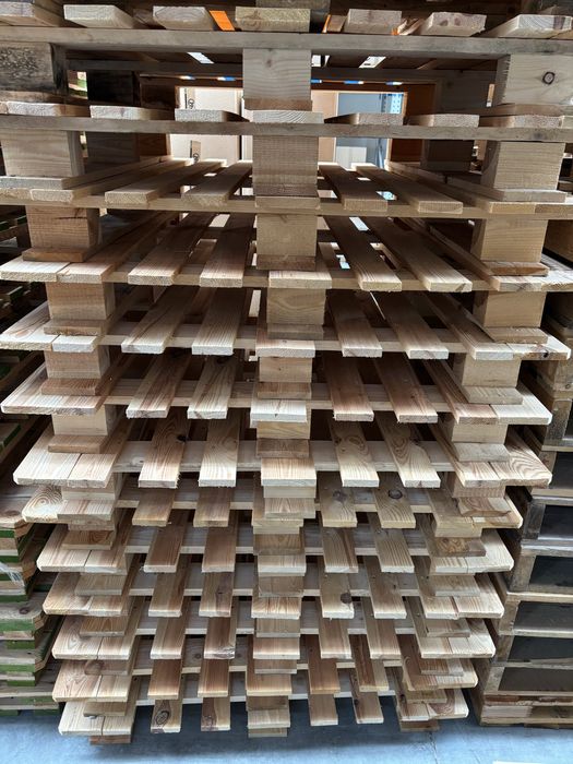 Palety przemysłowe 130x110 120x 100 pod opał zboże