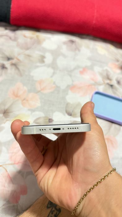 iPhone 13 branco