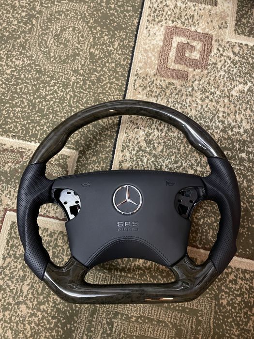 Анатомічне кермо на Mercedes W210 (Avangard)