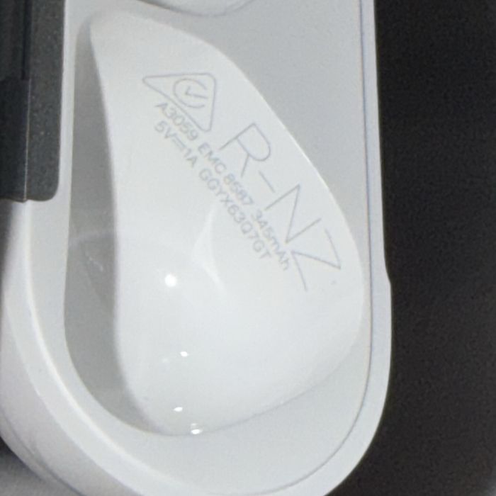 Apple AirPods 4 ANC IDEAL (etui gratis)