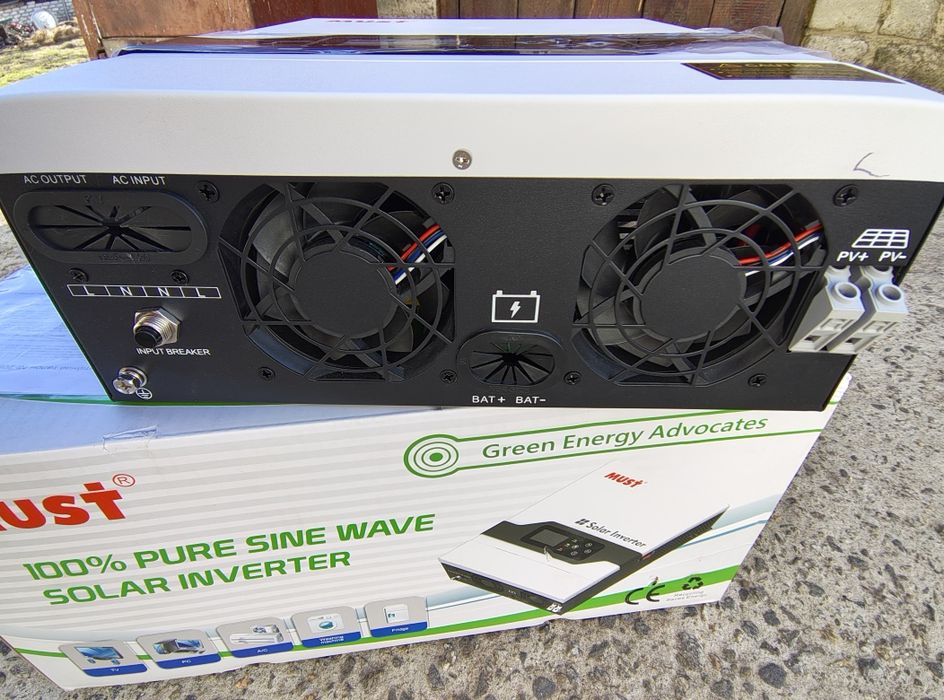 Гібридний сонячний інвертор MUST PV18-3224 VPM II Gen 2, 3200W, 24V