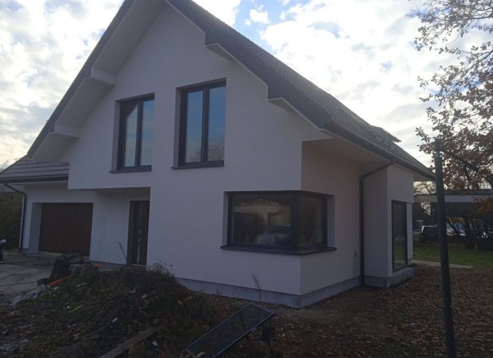 Elewacje budynków (Uwaga! Wolne terminy na 2026 r. )