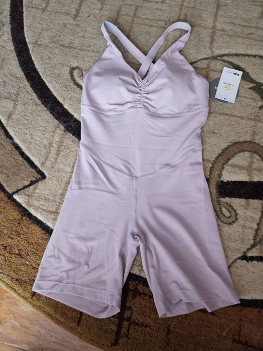 Kombinezon sportowy wyszczuplający brzuch