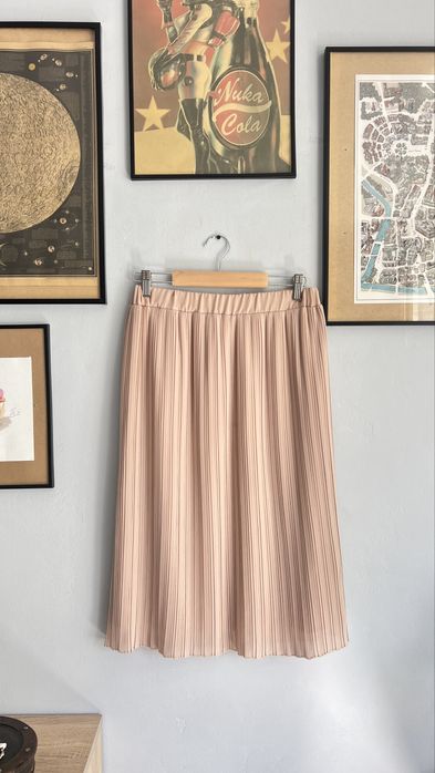 Спідниця zara пліссе бежева міді зі складками