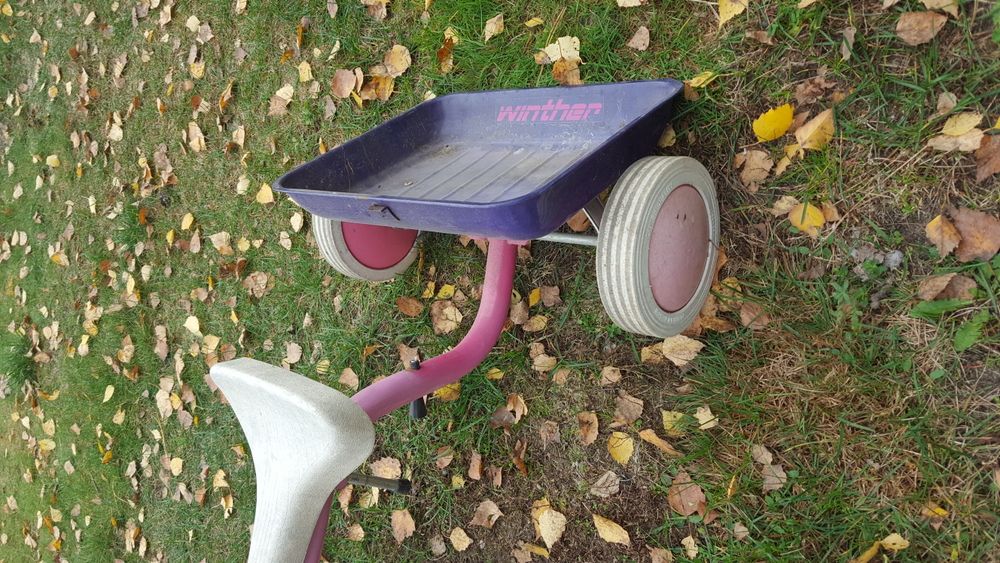 Rowerek trójkołowy WINTHER na trzech kółkach wywrotka