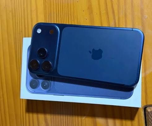 iPhone 17 pro max