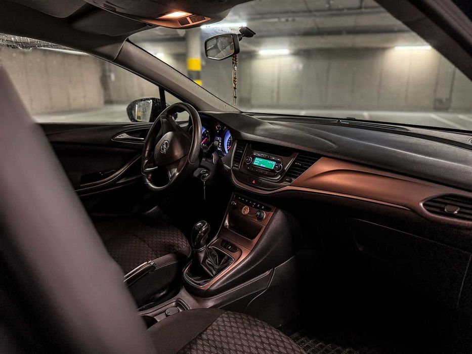 Opel Astra 1.6 CDTI 110 KM 2016
