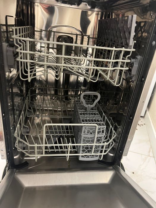 Посудомийна машина Candy Brava CDIH 1L952. Посудомийка. Посудомойка