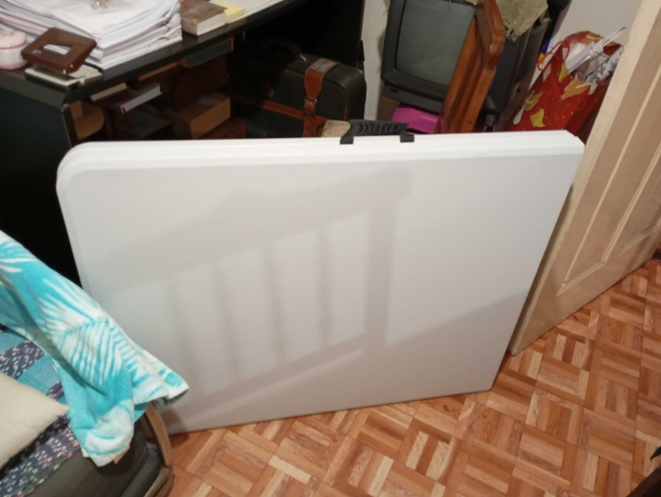 Vendo mesa de pateo