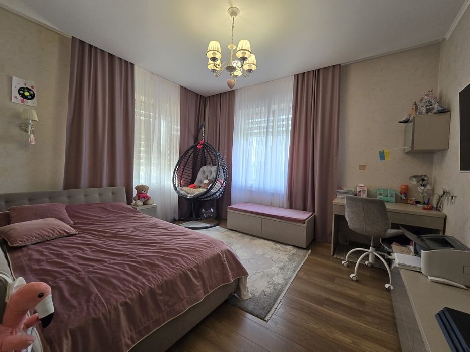 Продаж чудового одноповерхового будинку в передмісті Ужгорода с Холмок