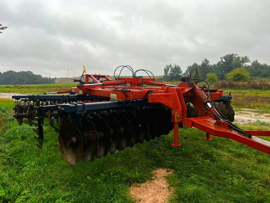 Gregoire Besson XRVP 5,8 m – brona talerzowa w bardzo dobrym stanie