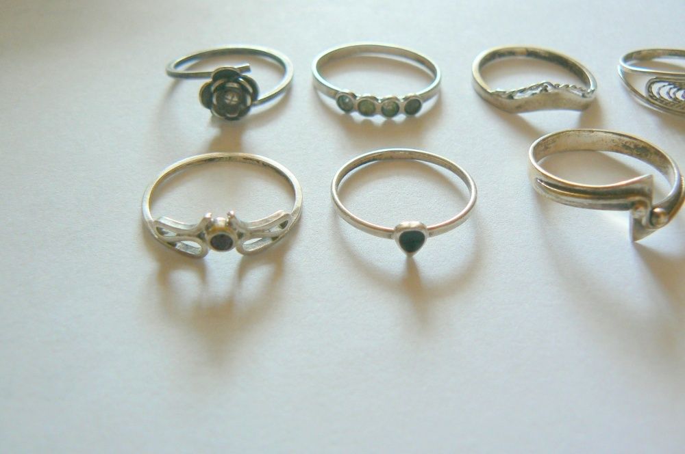 Stare pierscionki ze srebra-zestaw az 6 sztuk