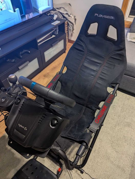 Playseat Challenge, Logitech G29 e Manete de Mudanças - Usado
