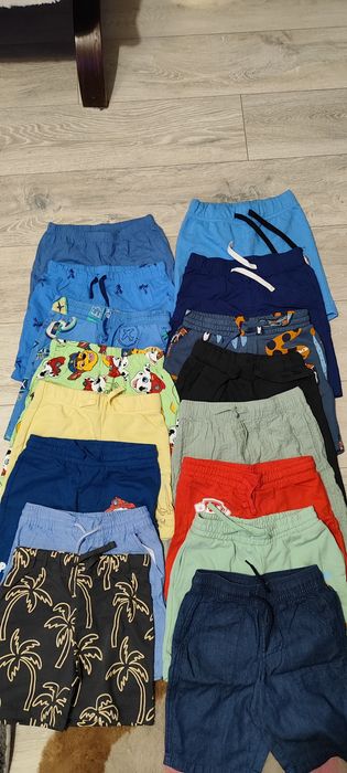 16 par krótkich spodenek dla chłopca w idealnym stanie