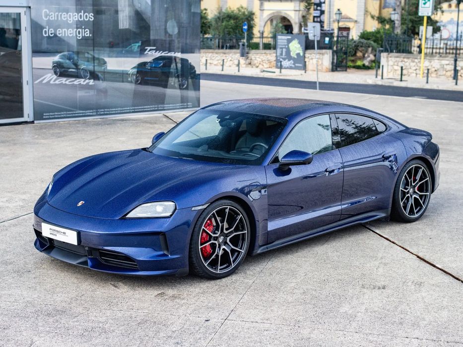 Porsche Taycan 4S
