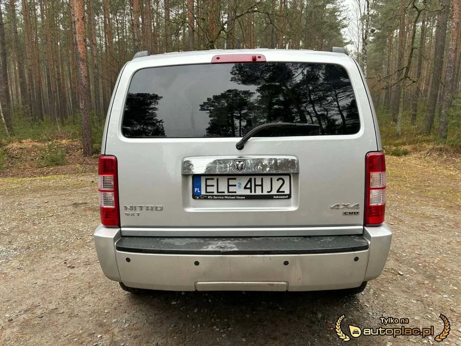 Dodge Nitro 2.8 model srt ,4x4,bezwypadkowy,europa,zadbany
