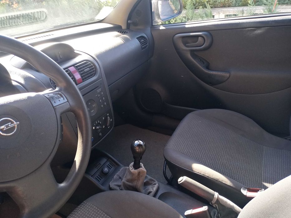 Corsa 1.3  2 lugares