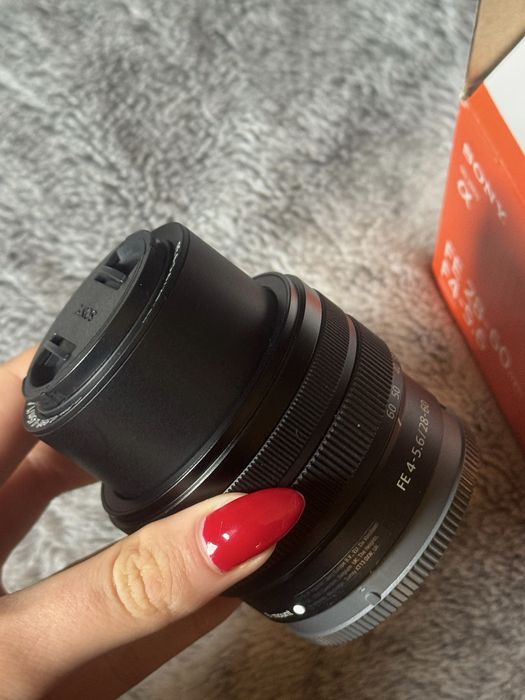 Lente FE 28-60 sony