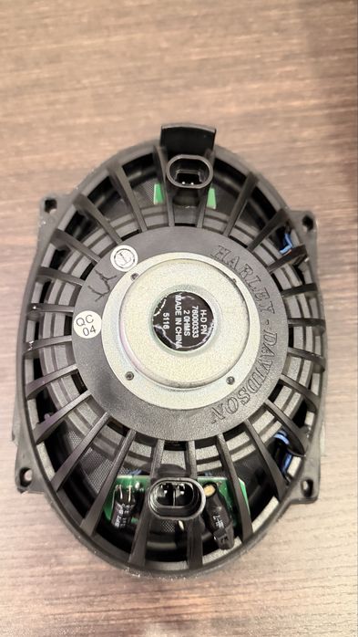 Динаміки Harley Davidson touring. В задні кофри